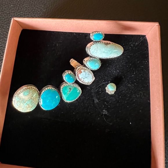 Turquoise and Silver Ear Cuff with matching Stud - Picture 3 of 3